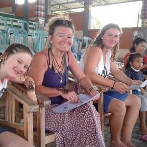 Meet your Posher, Emma